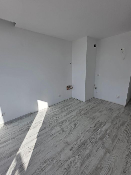 Ключ в агенцията! Двустаен за продажба в кв.Банишора