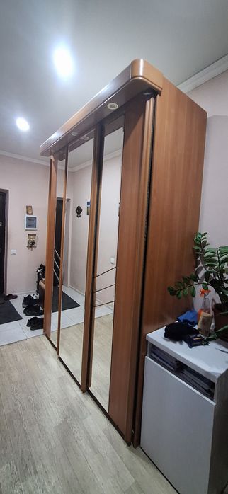 Прихожая  бу самовывоз