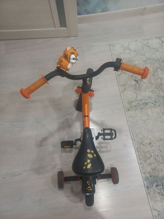 Продаю детский 4 колёсный велосипед