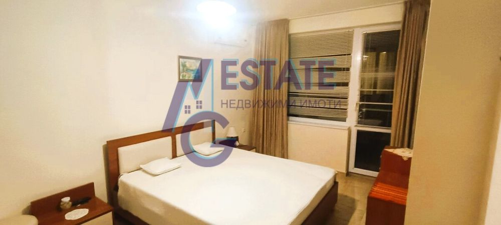 Двустаен апартамент с отделна кухня в Равда