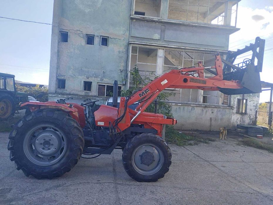 Tractor Massey Ferguson 264, 4x4, 56 CP, cu încărcător frontal