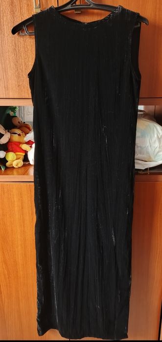 Продам чёрное платье Zara