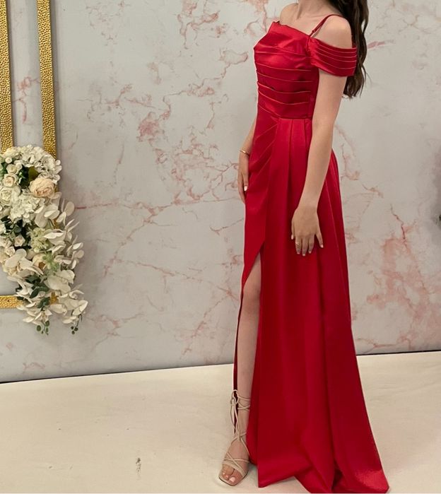 Платье вечернее на выпускной