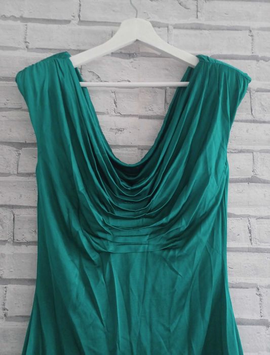 Ted Baker ,Стилна зелена рокля размер 40