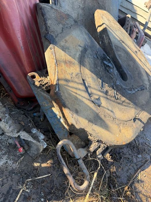 Продам седло высокое на тягач