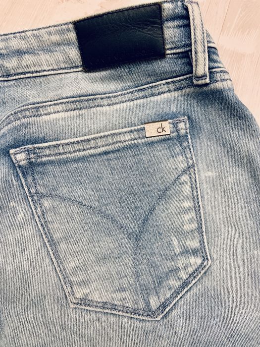 Blugi Calvin Klein S