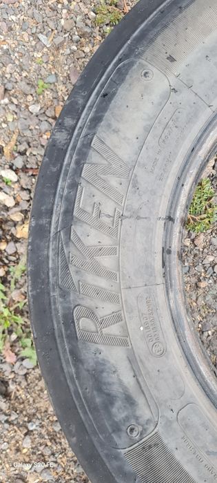 Резина б/у 245/70r17.5