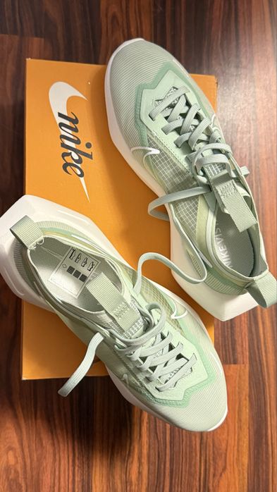 Nike Vista Lite .