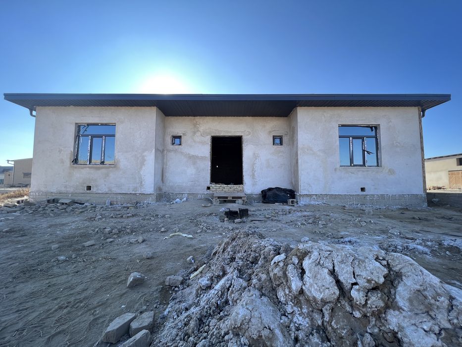 Уй,жой сотилади