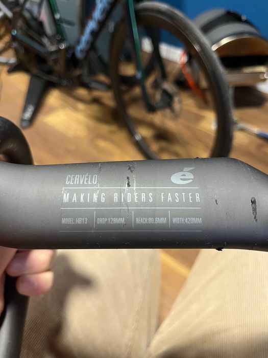 аеро кормило (drop bar) от карбон за велосипед cervelo