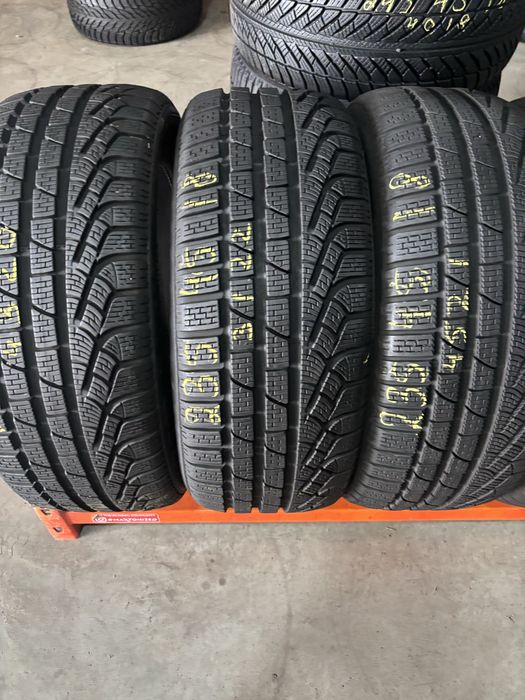 Anvelope Iarna 235/45/18 Pirelli SottoZero 235 45 18 R18