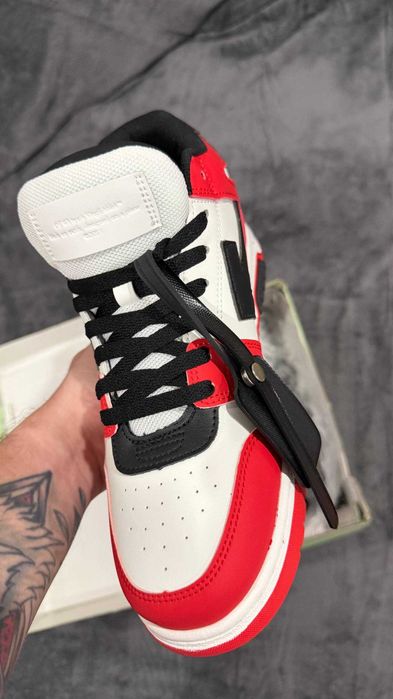 Off white кроссовки