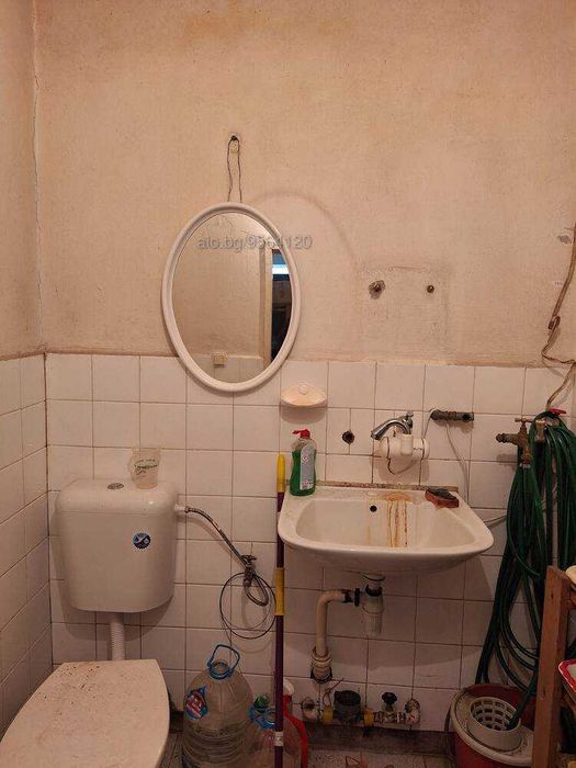 Търговско помещение, гр. Велико Търново, близо до парк Дружба