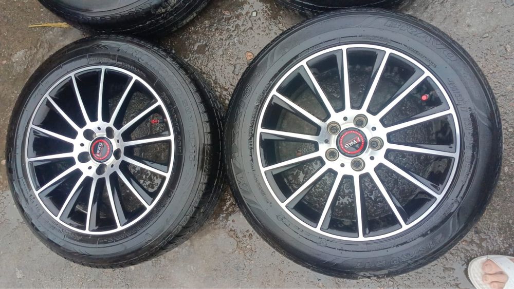 Продам диски с резиной