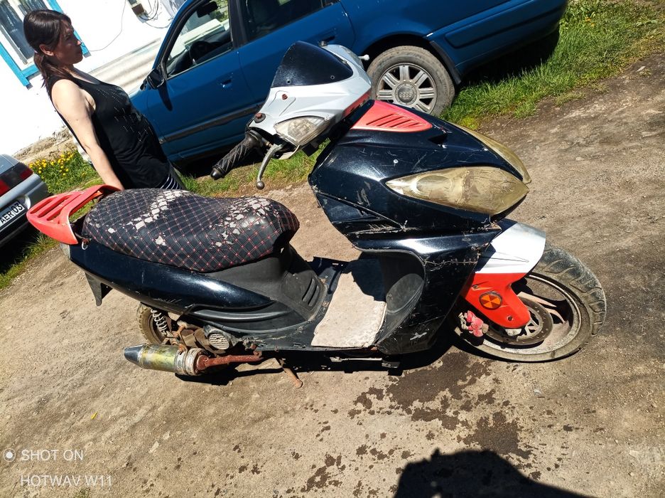 Продам скутер не дорого