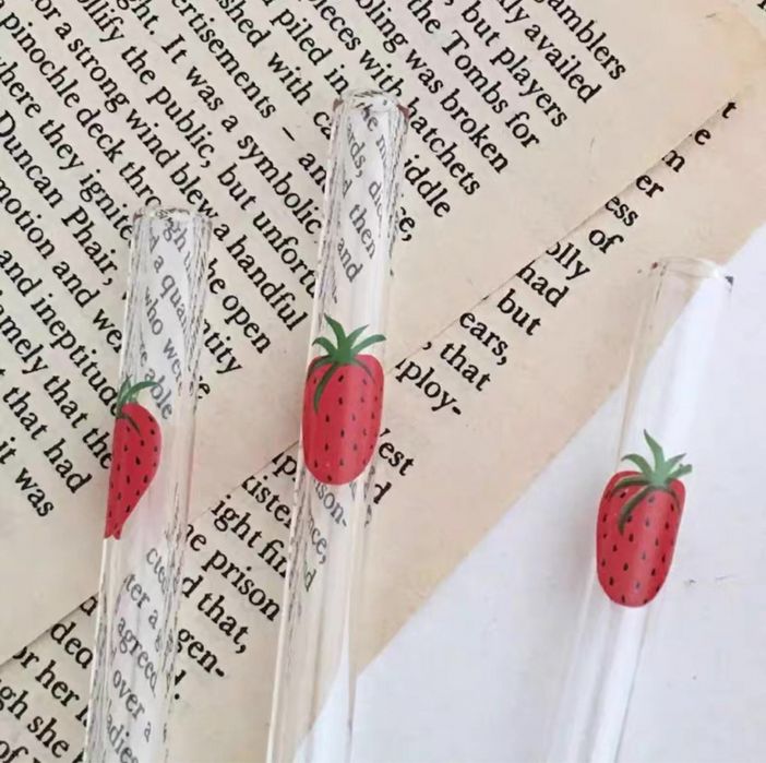 Термостойкий стакан с трубочкой