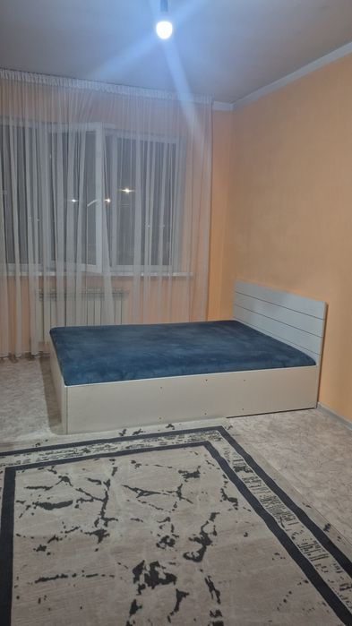 Продаётся 2 кровати,Полуторка