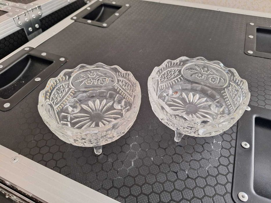 Хрусталь , посуда .