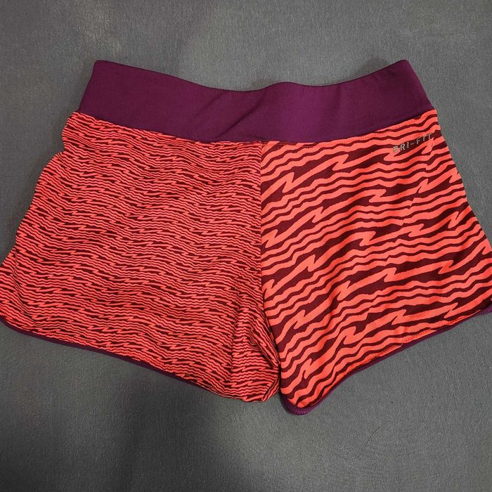 Nike, лимитиран модел, размер С, dry fit