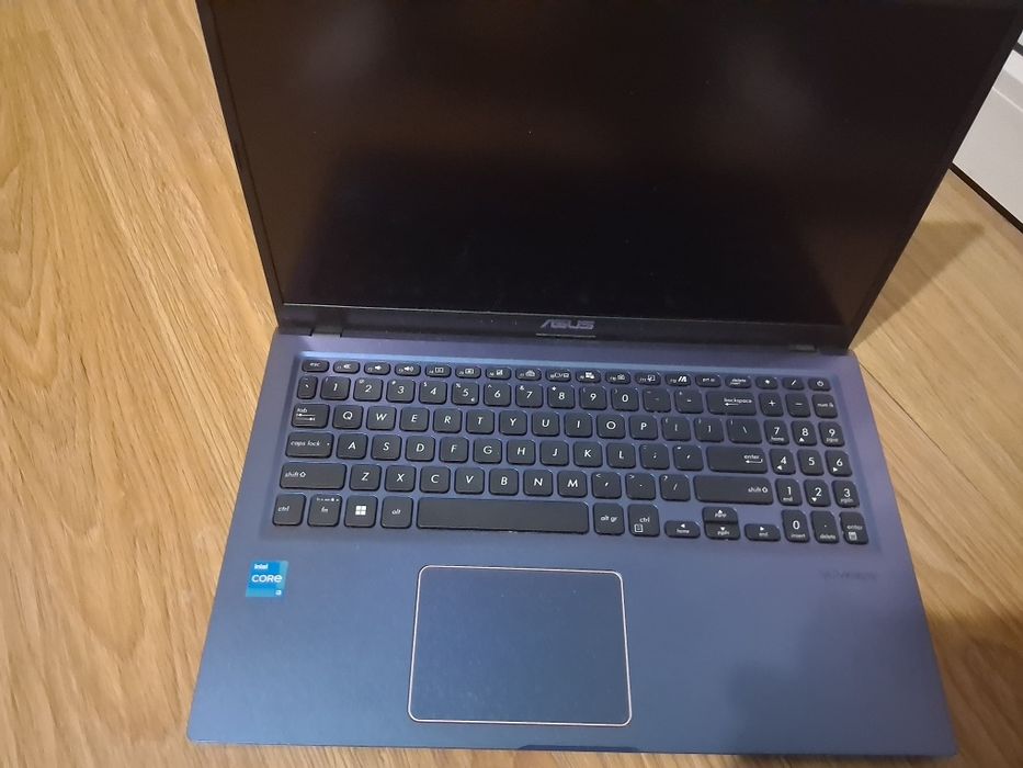 Vand leptop asus inter core i3