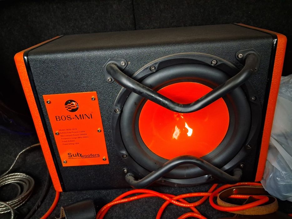 Сабуфер продам срочно