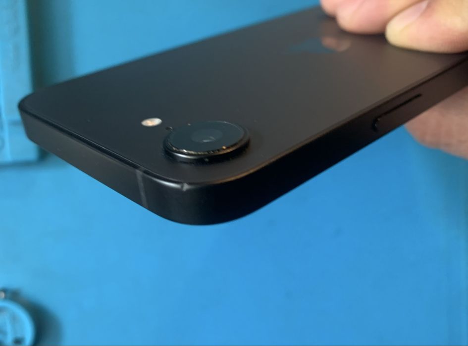 Apple iPhone 16e 100% 256GB гаранция бартер