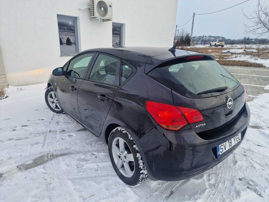 Opel Astra J - 1.6 Benzina - Euro 5 - inmatriculat 2026 - TOP