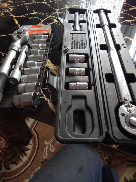 Vând chei profesionale germania