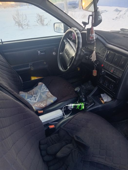 Продам ауди б4 в хорошем состояний