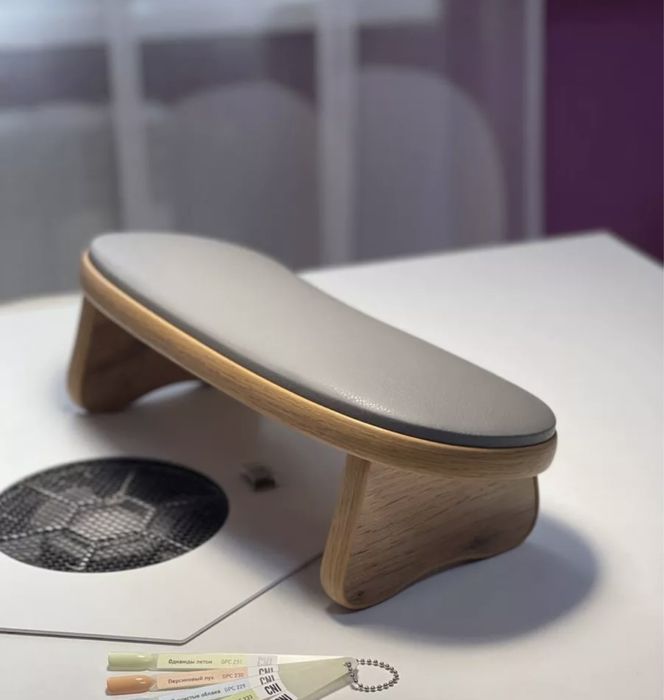 Подставка для маникюра