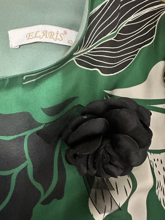 Платье нарядное с плиссировкой