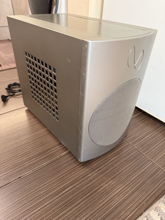 Infinity Oreus Активен Subwoofer