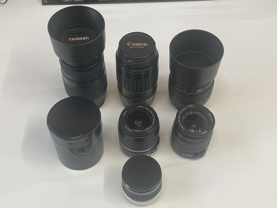 Obiective foto montura Canon
