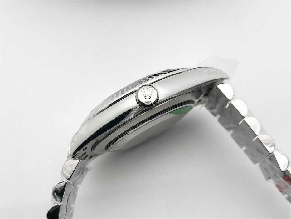 Rolex Datejust 41mm Зелен циферблат Fluted Bezel Jubilee – реални снимки – поръчка