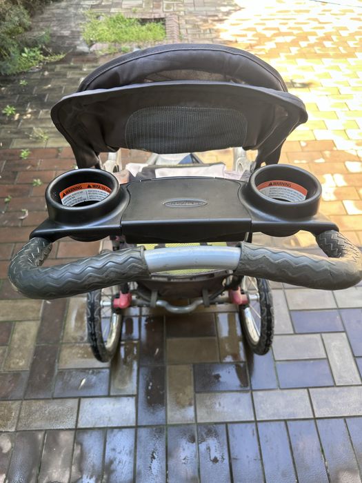 Каляска сотилади