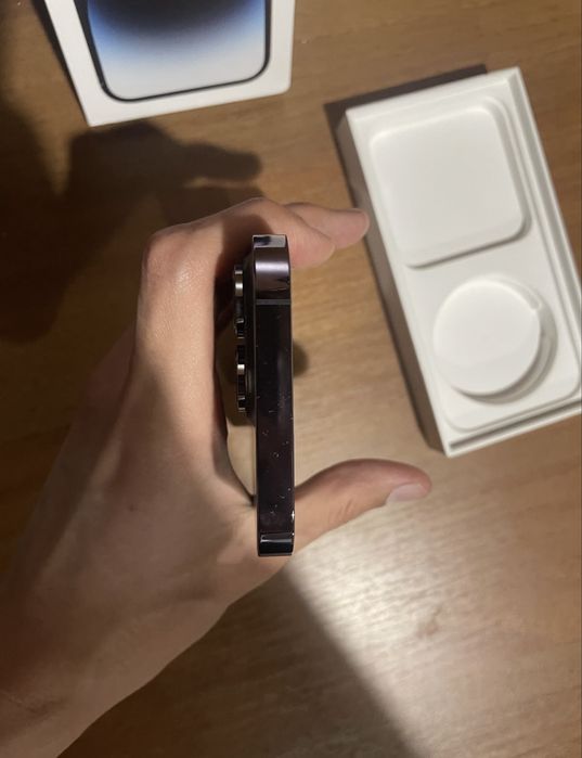 Продам иди обменяю iPhone 14pro