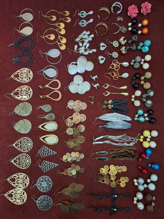 Женская бижетерия