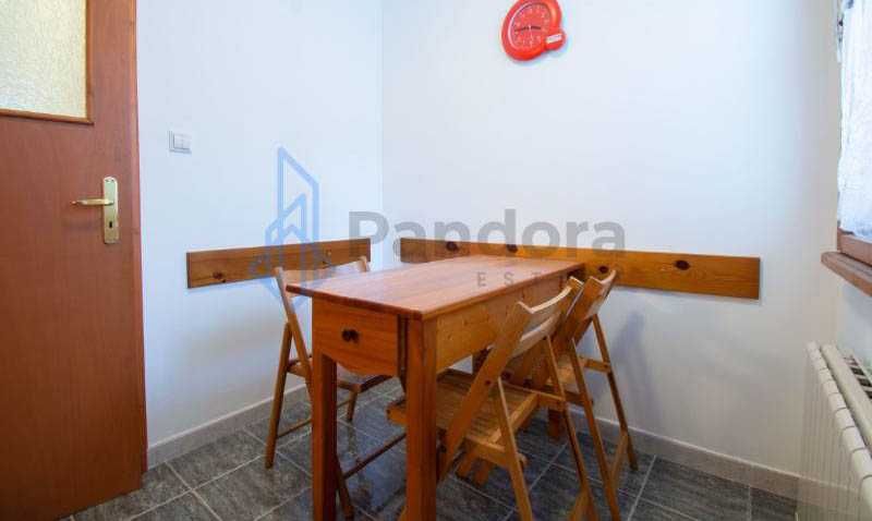 Дава се под наем Двустаен апартамент в София, Център - 70 кв.м за 500 € - Снимка #4