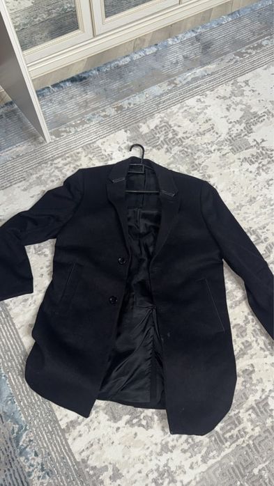 Продам пальто срочнооо