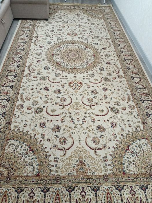 Продам ковры натуральные оба