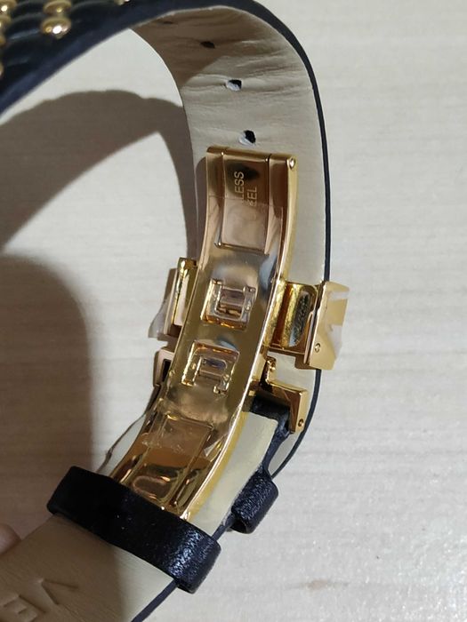 Ceas Versace Vanitas VK7 NOU 40mm Sapphire Crystal nepurtat Gold