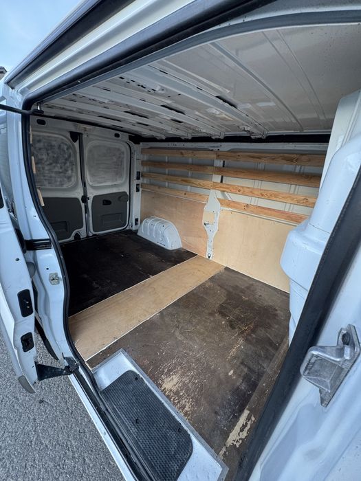 Opel Vivaro  Lung 2.0 lanț E5