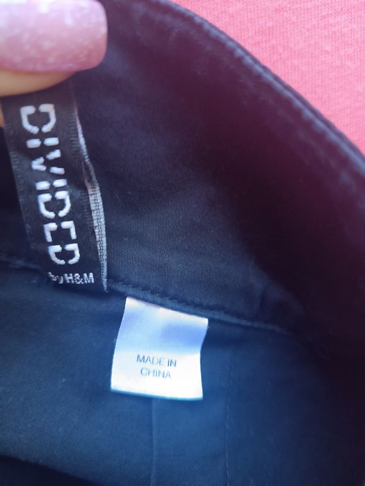 Черна пола с джобчета