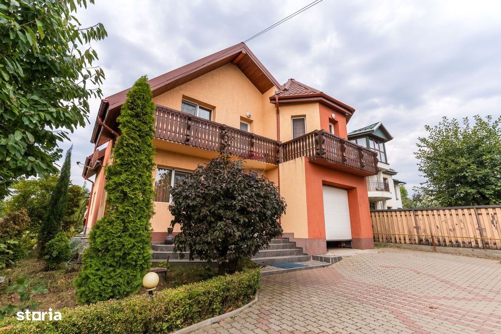 Casă / Vilă cu 5 camere de vânzare în zona Galata