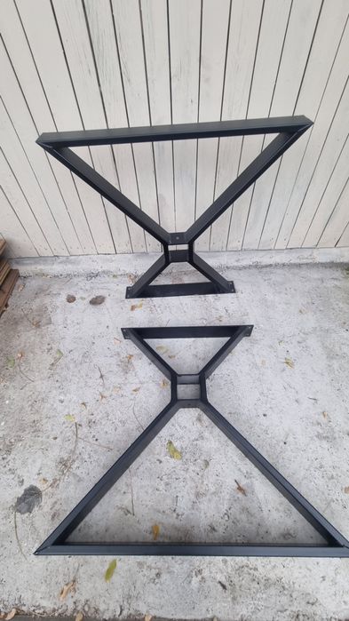 Set picioare pentru mese