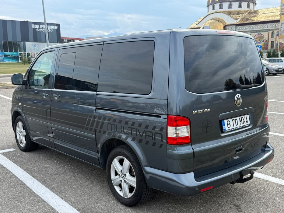 VOLKSWAGEN Multivan 2009 — imagine 3
