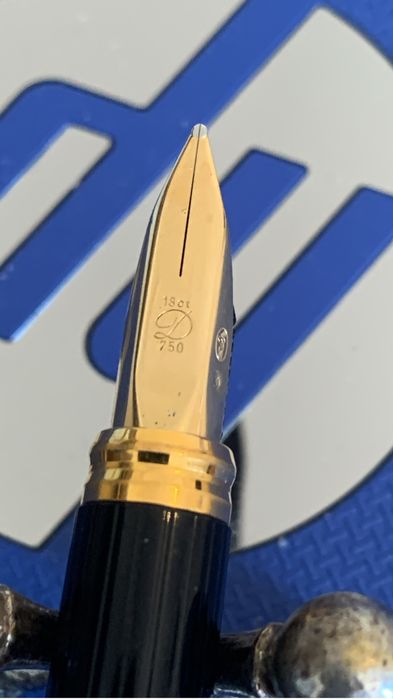 Писалка S.T. Dupont Classique – 18-каратово злато – с оригинална кутия