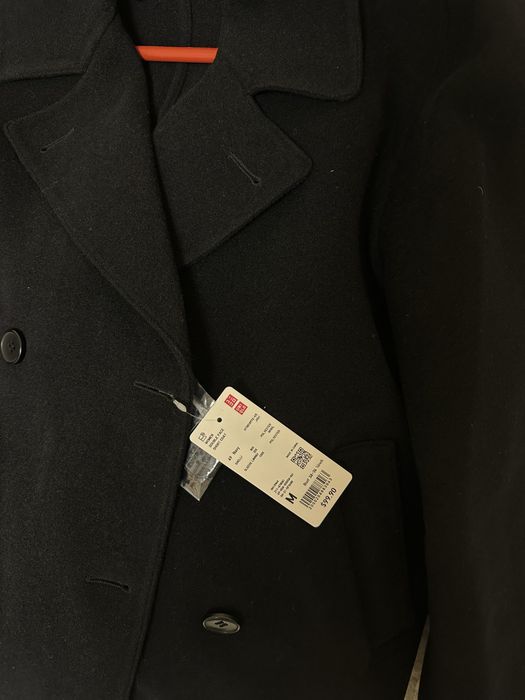 Продам пальто Uniqlo новое