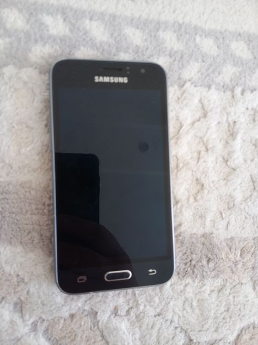 Телефон б/у на запчасти 4шт