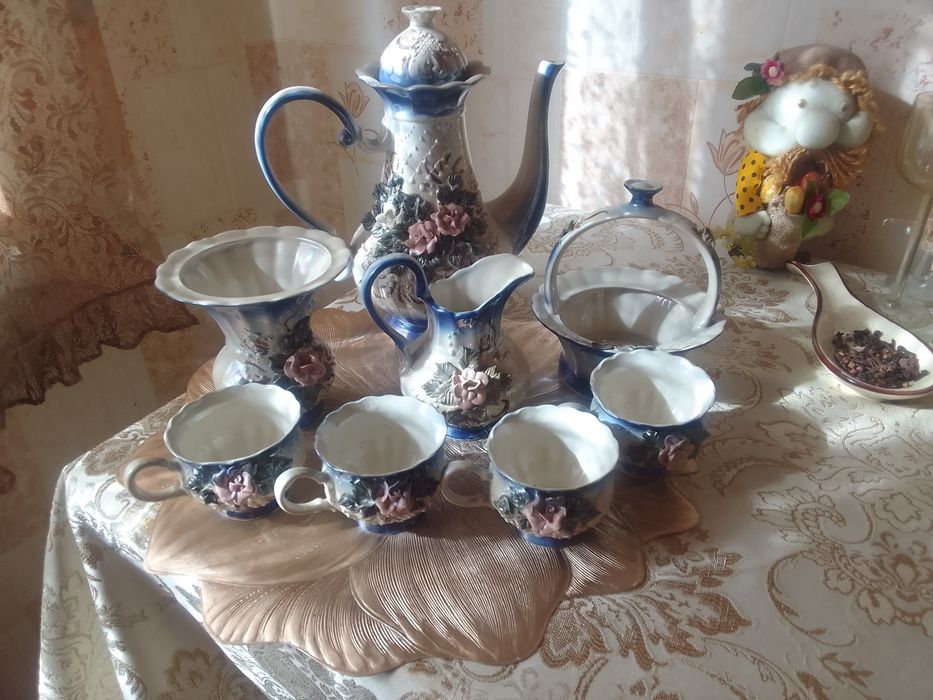 Продается посуда. Фарфор. Керамика
